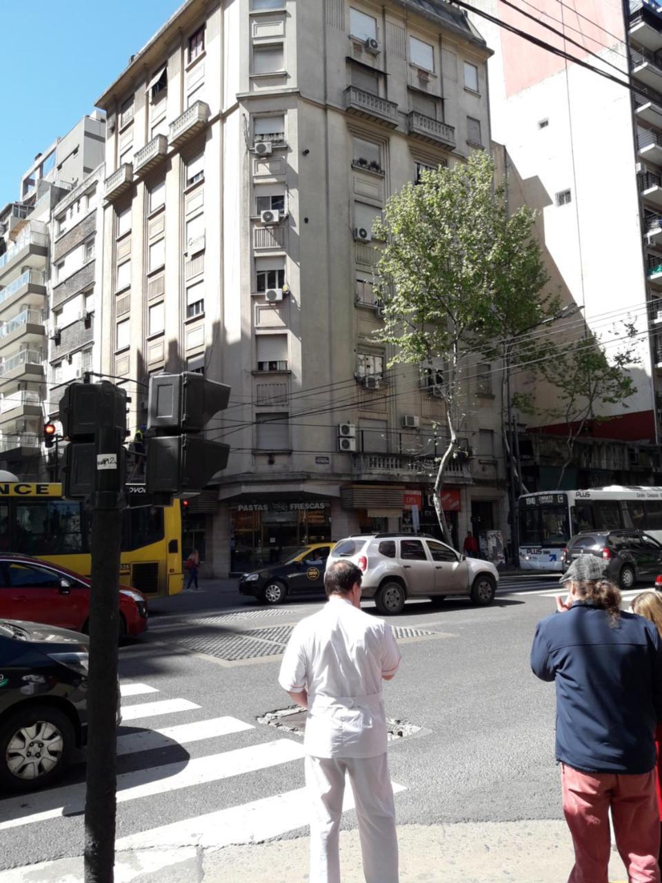 895 Avenida Pueyrredon Apartamento